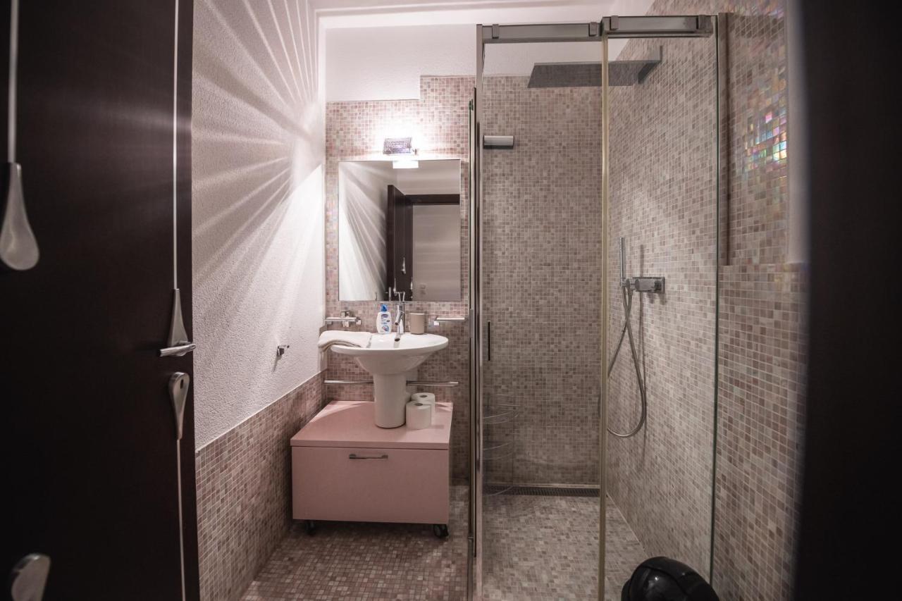 בלינצונה V Apartments מראה חיצוני תמונה